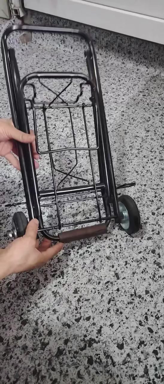 عربانة تفيد بالتخييم لنقل الأغراض للبيع
*********** واتساب / بغداد الدورة 
يوجد توصيل داخل بغداد والمحافظات ٥ الاف
