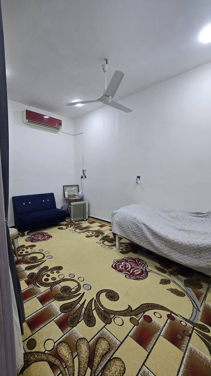 بيت البيع  زراعي سند 25
العنوان التقيه الثالثه #قرب   مجمع الروان النموذجي شارع 12
المساحه 100
الواجهه 5
النزال 20
البيت 
غرفه
استقبال
صاله عدد 2
مطبخ 
مجمعات صحيه طابقين***********
واتساب ***********  مراجعه مكتب 🏢 العاصمة للعقارات والمقاولات العامه العنوان الديوانية ام الخيل ساحه الاحتفالات قرب البلديه الجديده*********** واتساب
