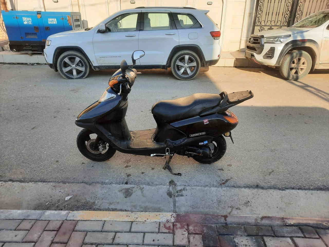 ادراجه سبيسي ياباني كفرات وكابريتر بلادي اصلي مختم ياباني كهرباءيات كله شغال قفل صندوق شغال قفل ستيرن دراجه نضيفه ناعمه فول الهاتف *********** المكان كوت داموك طشاش
