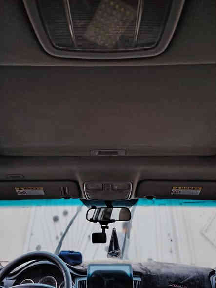 سوناته موديل 9 خليجي محرك 2400 كير حداديه محرك كله مكفول بيها خمس قطع سونار بالمنشور السعر 99وبيها مجال ***********
