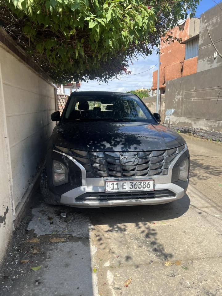 السلام عليكم
سيارة كريتا 2023 فول موصفات مكينة 1500 سي سي

بصمة بانوراما هاند بريك دكمة تحكم ستيرن وهواية مواصفات 
155 $ 
***********
