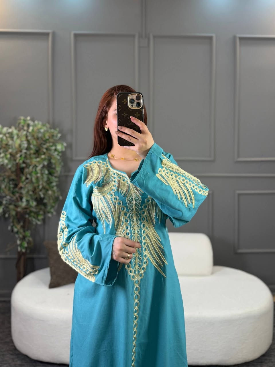 مخور رمضاني كله شغل يدوي والألوان واحد احلى من ثاني 
خامة كشمير صناعة مصري تطريز  شرط الفحص 

   قياس 1 و 2 يلبس من 55 كيلو الى 100 كيلو


**إذا كنت صاحب هذا الإعلان وتريد حذفه لأي سبب، رجاءا أرسل رسالة إلى الدعم الفني**