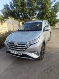 تويوتا راش موديل 23 ماشية 23 ألف كيلو 7 راكب خليجي بغداد محرك 1500 vvt...