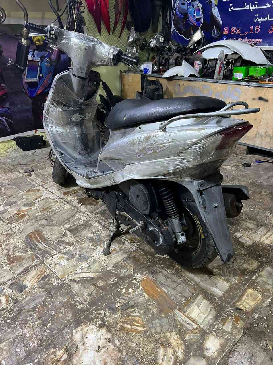 للبيع 🪶
سلام عليكم منغولي للبيع مكينه مكفولة كهربائيات شغالة سلف هندر نعومة فول ملاح يخبل دراجه بلادية كلشي مامبدل بيهة عوزهة فقط قمجي مال بريك امامي أوراق بسمي لشراي يتصل  ***********
