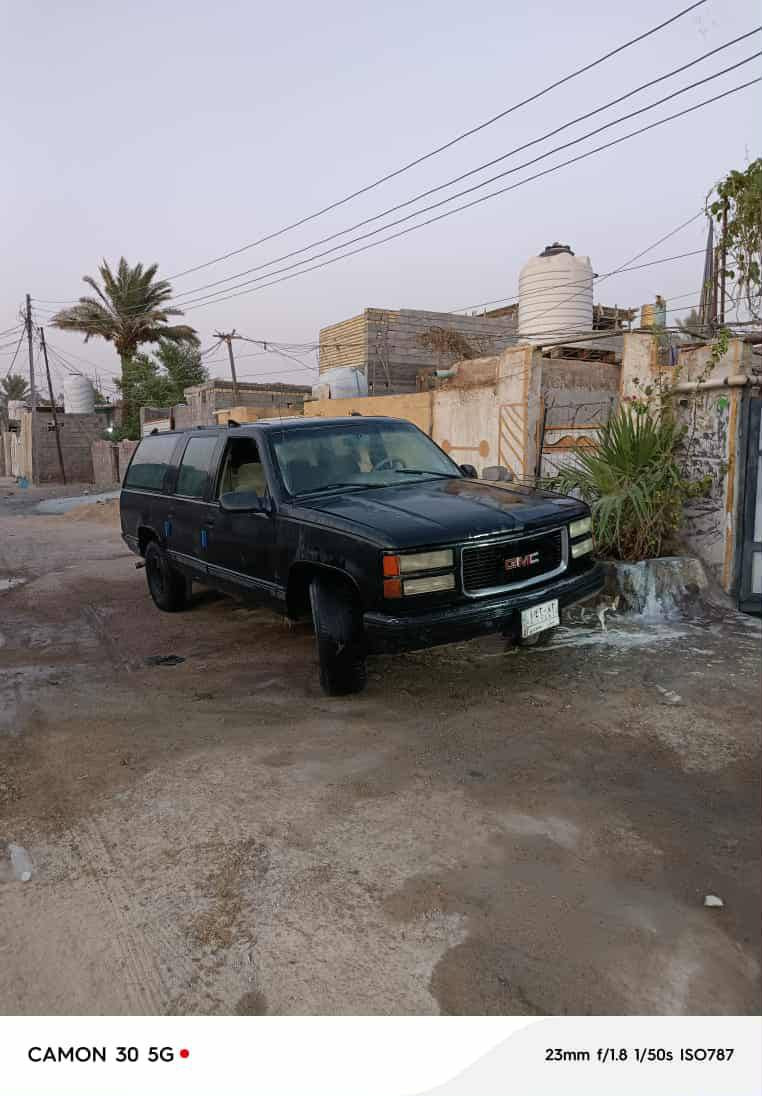 سلام جمسي لبيع سياره جاهزه عنوان بصره حي المهندسين تصل فقط***********
