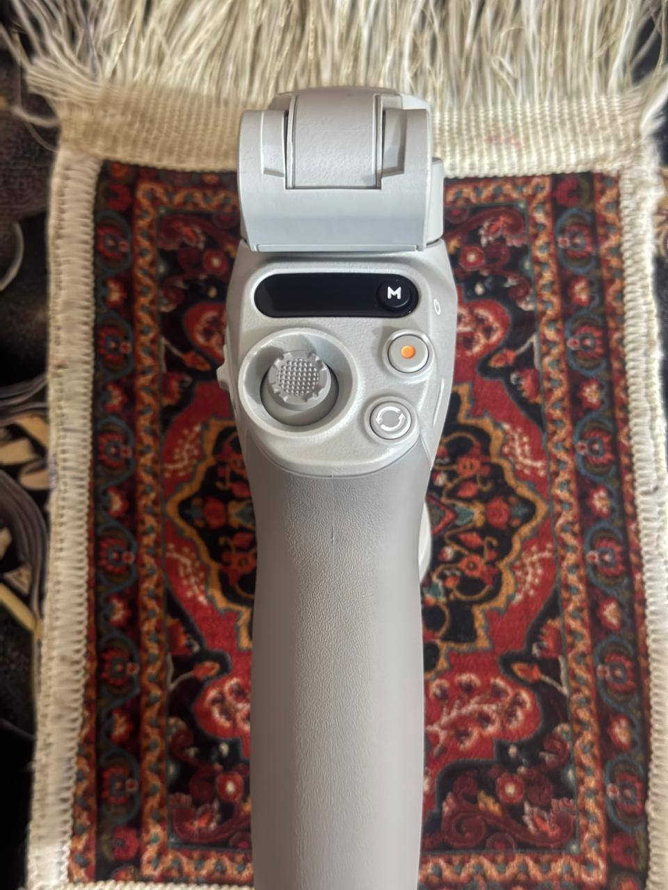 اوزمو dji فقط كاروتونة ضايعة جديد مامستخدم السعر 120 قفل اول تم


**إذا كنت صاحب هذا الإعلان وتريد حذفه لأي سبب، رجاءا أرسل رسالة إلى الدعم الفني**