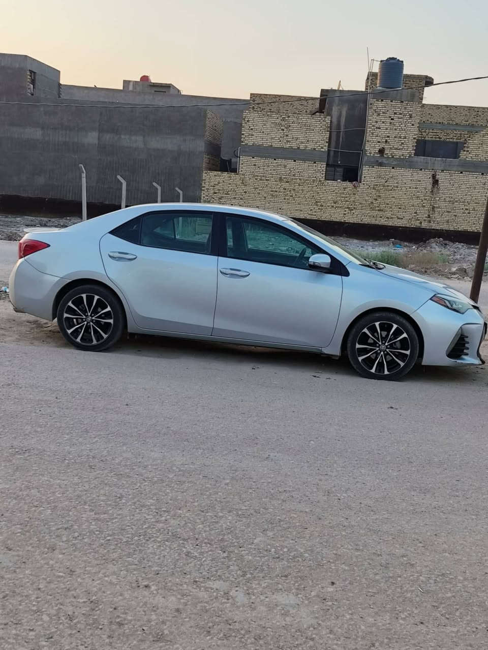 السلام عليكم .
كورلا موديل 2019
فئة SE
قطعتين صبغ 
جاملغ وبنيد 
بدون دواخل 
الاستفسار والسعر 
👇
***********
