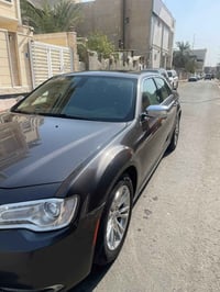 كرايسلر 300 • ٢٠١٧ • V6 ٣٦٠٠