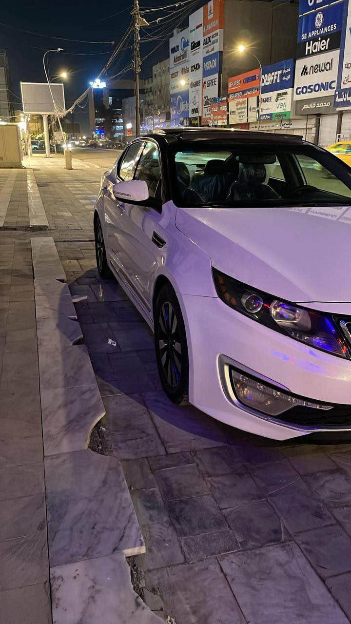 السلام عليكم 
اوبتما موديل ٢٠١٢ للبيع 
SXT-GDI 
مكينة 2000 تيربو 
السيارة ماشية ١٢٧ الف ميل 
مكينة جديدة 
منظومة تبريد جديدة 
تايرات جديدة 
سنوية جديدة باسمي و هزة كذلك 
السيارة فول الفول مواصفات 
المكان بغداد 
*********** بغداد, العراق
