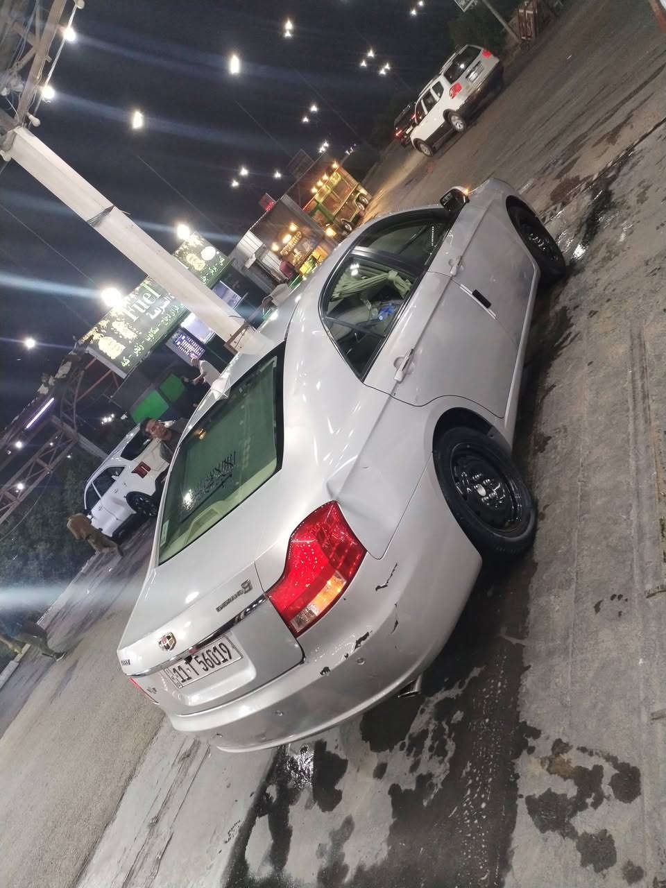 السلام عليكم
اقرة زين قبل لاتخابر 
جيلي ايمكراند ec8
محرك كاميري ٢٤٠٠ 
٢٠١٣
كاميرات ٣٦٠ + شاشه تاب
اشاير ترحيب بالمري
مري شفط
دخول ذكي
ثلاجه
فتحه
غرفه بعدها جديده وكلش نضيفه 
مفوله مواصفات
حلوه وبعدها كفاله بدون اي تعمير او خياس

تاخذها تحول خلال اسبوع شرط
تعبر الأسبوع تنحجز بدون زعل 

ماشيه ٨٥ الف
سياره بيت وما متعوبه
تجي تشوف بعينك تكلب وتشوف 
***********
***********
واتساب
