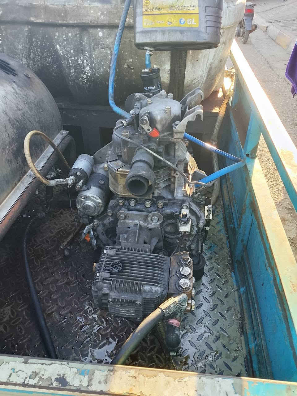 سلام عليكم
غسل بخار متنقل عل ستوتة موديل 21متكونة
 من بويلر امريكي ومضخة200بار محرك المضخة 
كاز نوع كامه شرط لفحص من كلشي 
مكاني كربلاء ***********=***********
