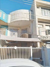 الظباط قرب الجامعة الامام الكاظم • ٧٥م • ٣ غرف نوم