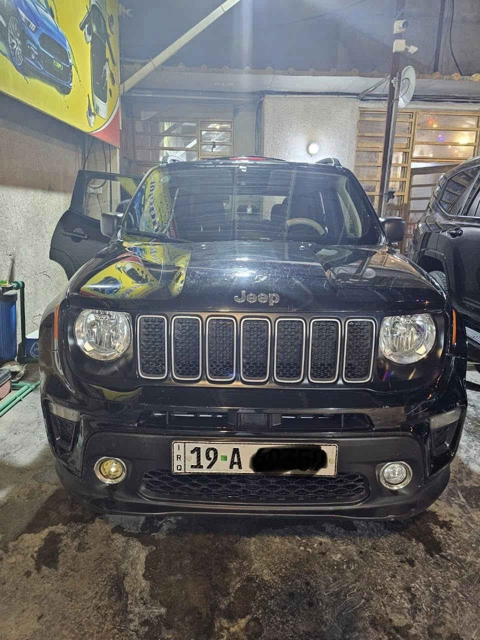 جيب رينجيد 2022 ماشيه 79 كم
حادث خفيف خلفي موضح بالصور
محرك 1300 تيربو 
تبريد تدفئة شغال
السياره نظيفه بيها شخوط
السعر المطلوب 145 $ وبيها مجال
للتواصل ***********
