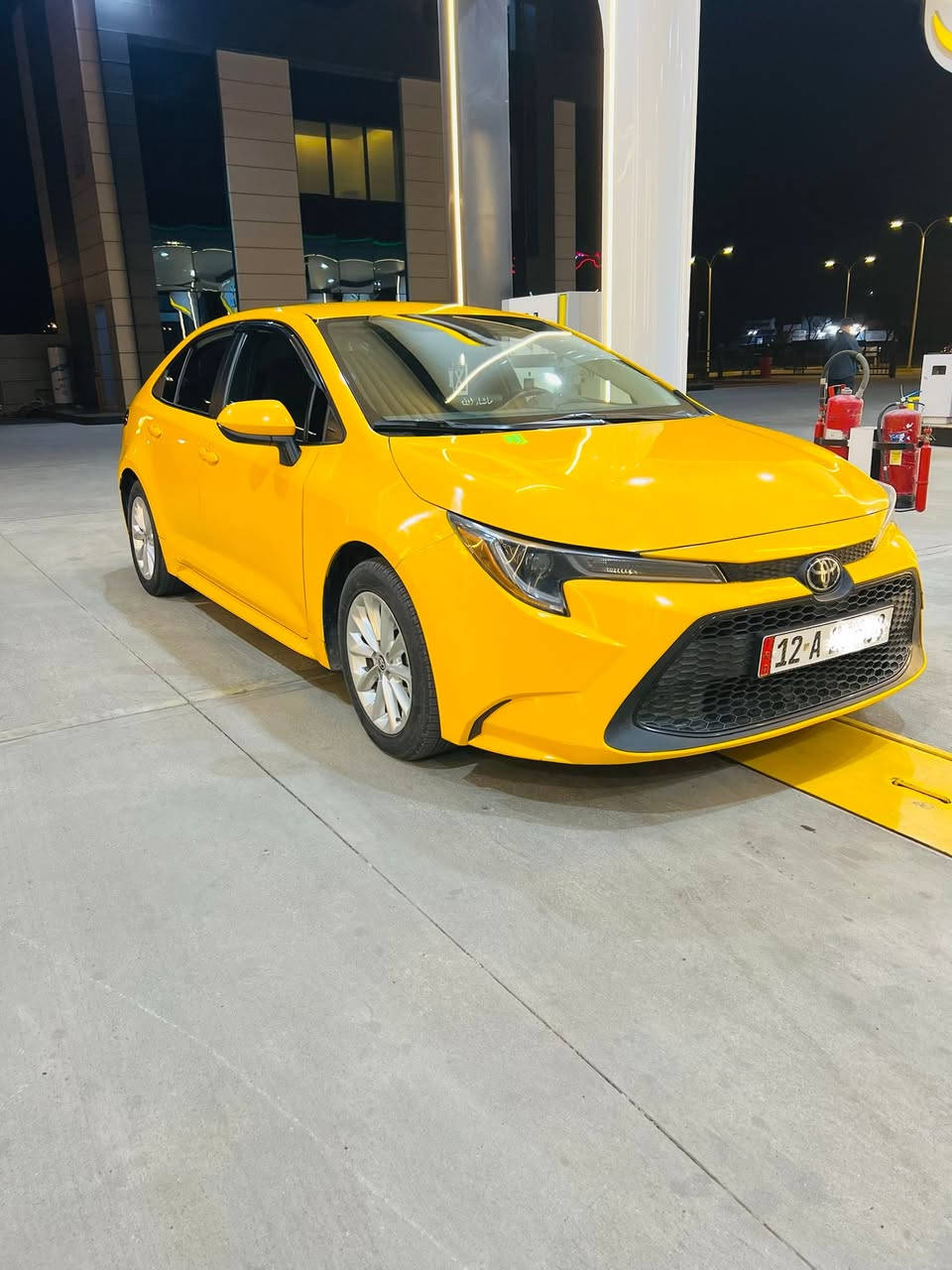 السلام عليكم 
كورلا 2022 LE للبيع والمراوس
مواصفات فول عدا البصمه والسلايت
محرك 18 vvt (المرغوب)
 رادار امامي
توقف ذاتي
 اوتو بريك
اوتو هولد
سايد بريك توماتيك (بصمه)
تحديد مسار
عدم الخروج من خطوط الشارع
كروز سرعة
لايت زينون
شاشة جبيره
تحكمات كامل جيهتين
رقم نينوى بااسمي 
هيئة غرامات صفر
ضرر فقط جاملق مبدل اصلي نفس اللون
بدون ايرباك بدون دواخل بجم كبس
لايتات الشركة 
ماشيه 115 ميل
سياره جديده شرط طخم الشركة
سيارة من امريكا على يدي
منظومة غاز
السعر 175 وبيها مجال  اتصل وتدلل
مكاني موصل ***********

