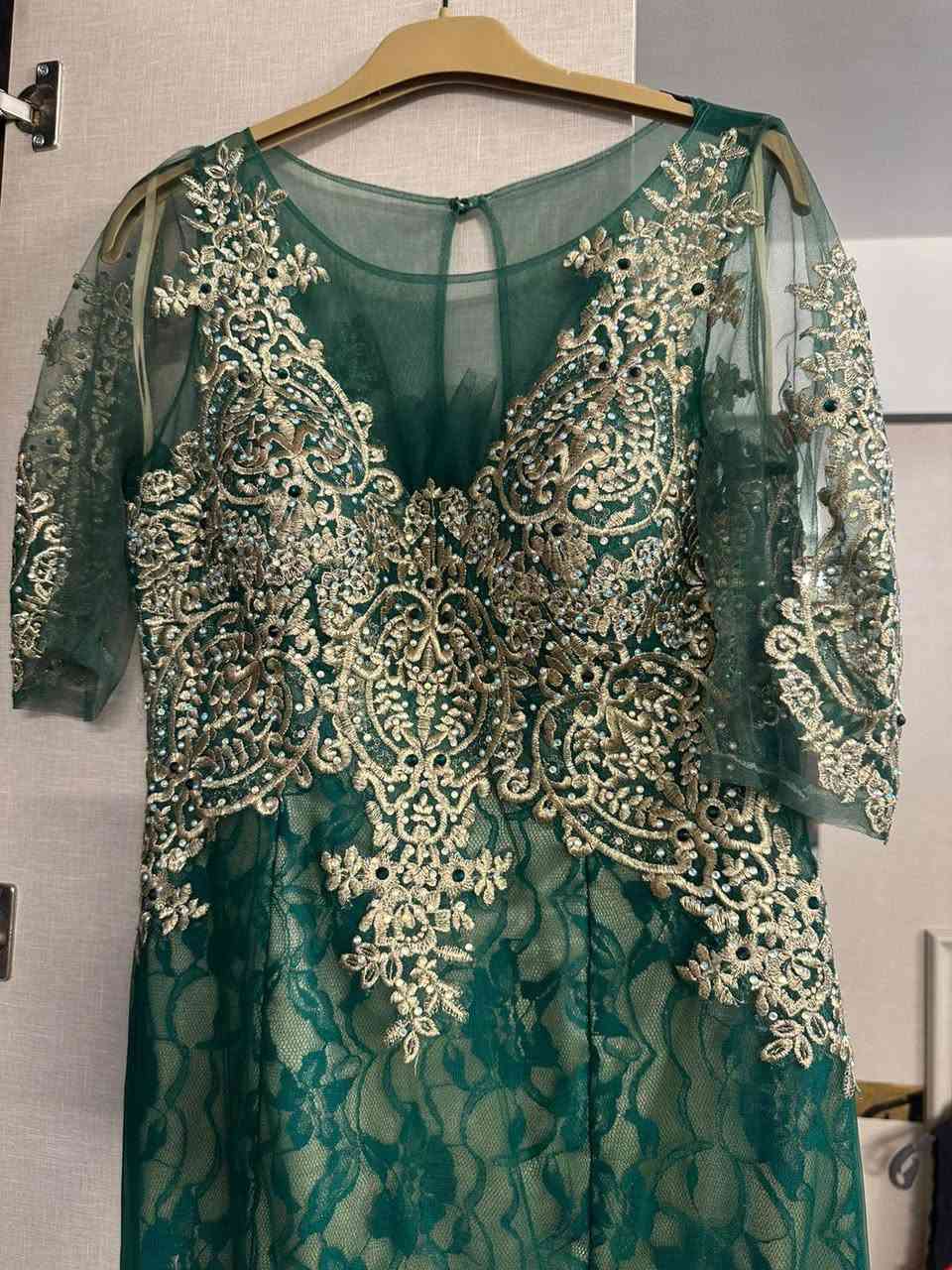 سلام عليكم بنات عندي هاي فساتين و بدلات للبيع منها ملبوس مره وحدة ومنها ملبوس مرتين 
العنوان بغداد الحارثية و ماعندي توصيل


**إذا كنت صاحب هذا الإعلان وتريد حذفه لأي سبب، رجاءا أرسل رسالة إلى الدعم الفني**