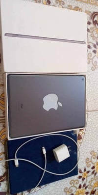 ايباد 9 • بطارية ٩٢٪ • بضمان