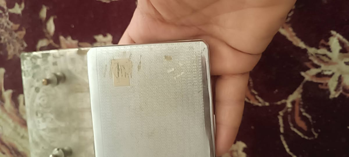 حافضات سكائر عدد ٣
السعر ١٠٠ الف توصيل جميع المحافظات


**إذا كنت صاحب هذا الإعلان وتريد حذفه لأي سبب، رجاءا أرسل رسالة إلى الدعم الفني**