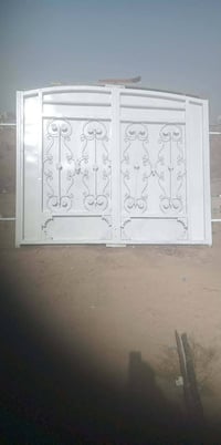 باب شارع طلكتين عرض مترين ونص سعر 170 الف جوه سوك تفصيل ‏‪0774 846 868...