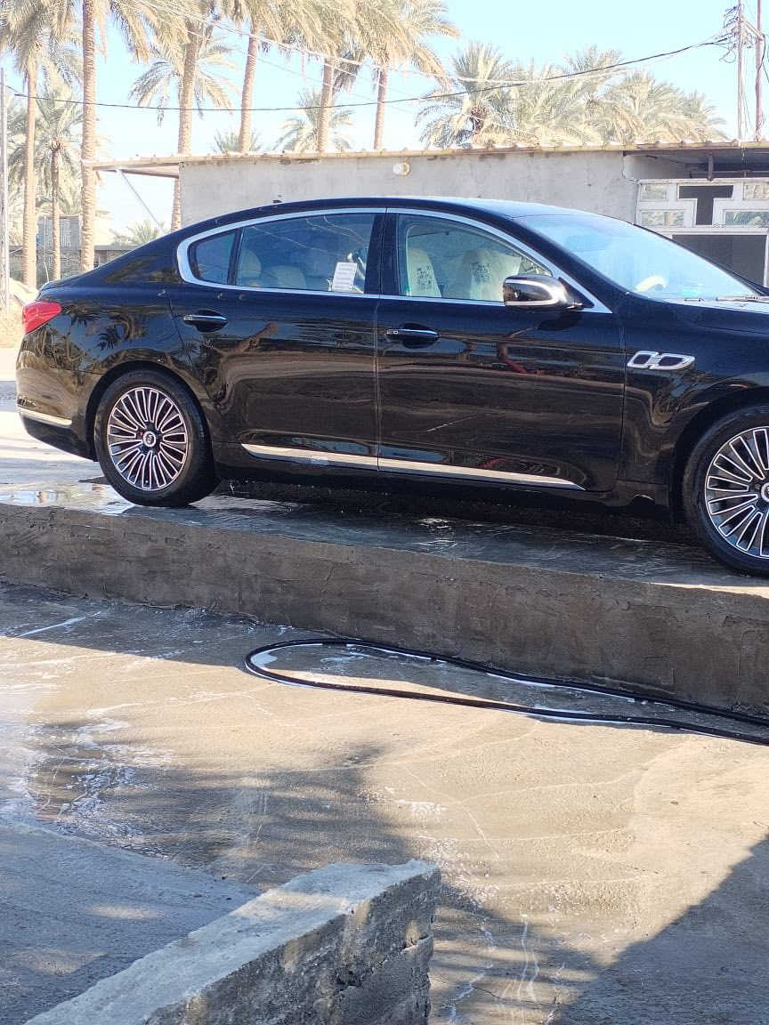 السلام عليكم
كوريس 2013 خليجي كفاله عامه 
ماعدا هلال بارد بالجاملق الخلفي باقي كفاله 
فئه ثانيه المرغوب 
تريد تحويل او وكاله 
فول مواصفات ومواصفات الكوريس معروفه السياره الف ماتصرف عليه جديده وحلوه 
مكاني النجف ***********
السعر 170 وبيها مجال للشراي
