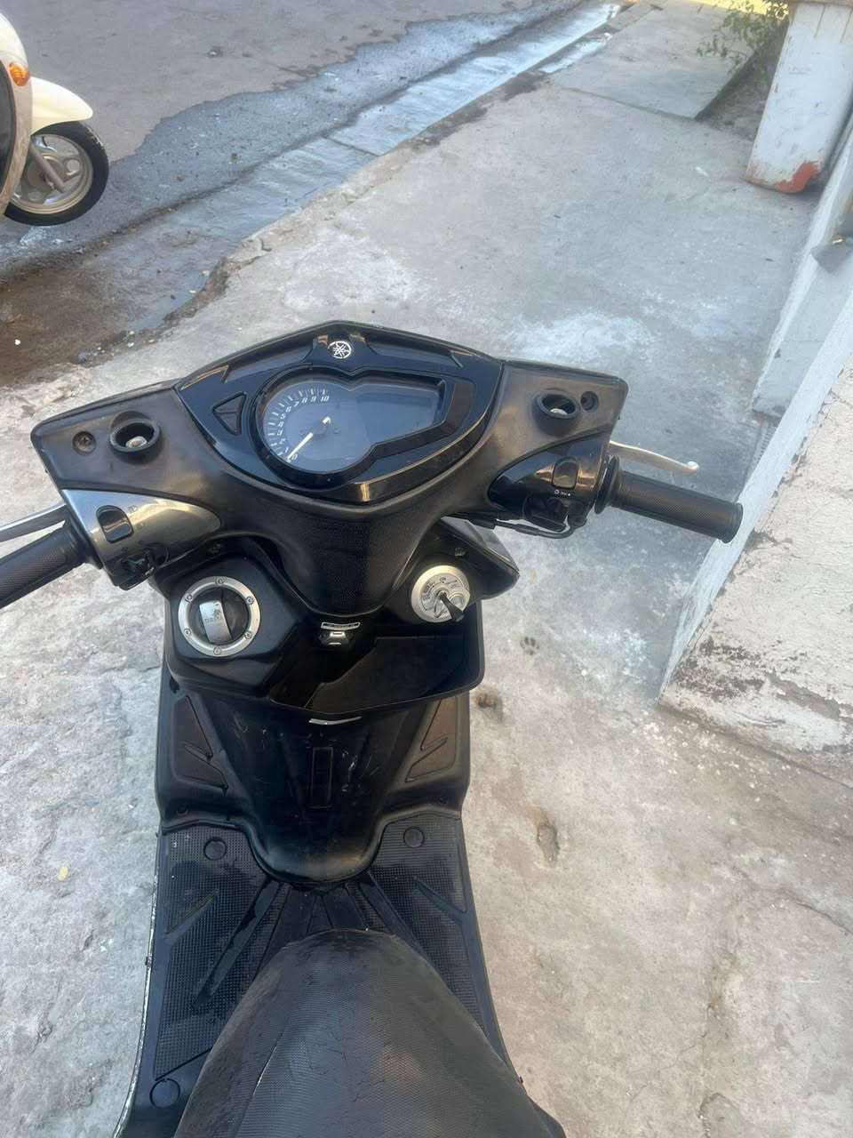 السلام عليكم
سكنس لد ياباني رمبه 
مكفوله ستاند حساس+دبل اشاره
كفرات مصبوغه جماليه 
مكان بغداد حي العامل
***********
