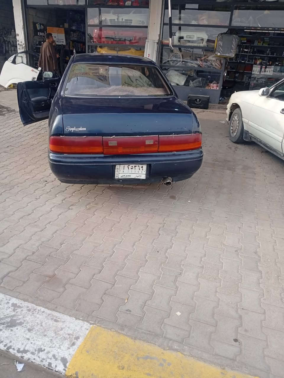 السلام عليكم سياره بطه موديل 1994مكفوله من الكص السياره جاهزه من كلشي نعومه فول السعر 45وبيه مجال بسيط لاستفسار على الرقم ***********
