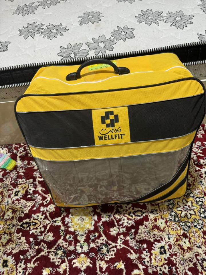 السلام عليكم للبيع دوشمة سورنتو من موديل 21 إلى 25 ولفت اماراتي اصلي جلد ثقيل وقالب بلادي رايدها ب200 الف مكاني العمارة *********** وموجود توصيل
