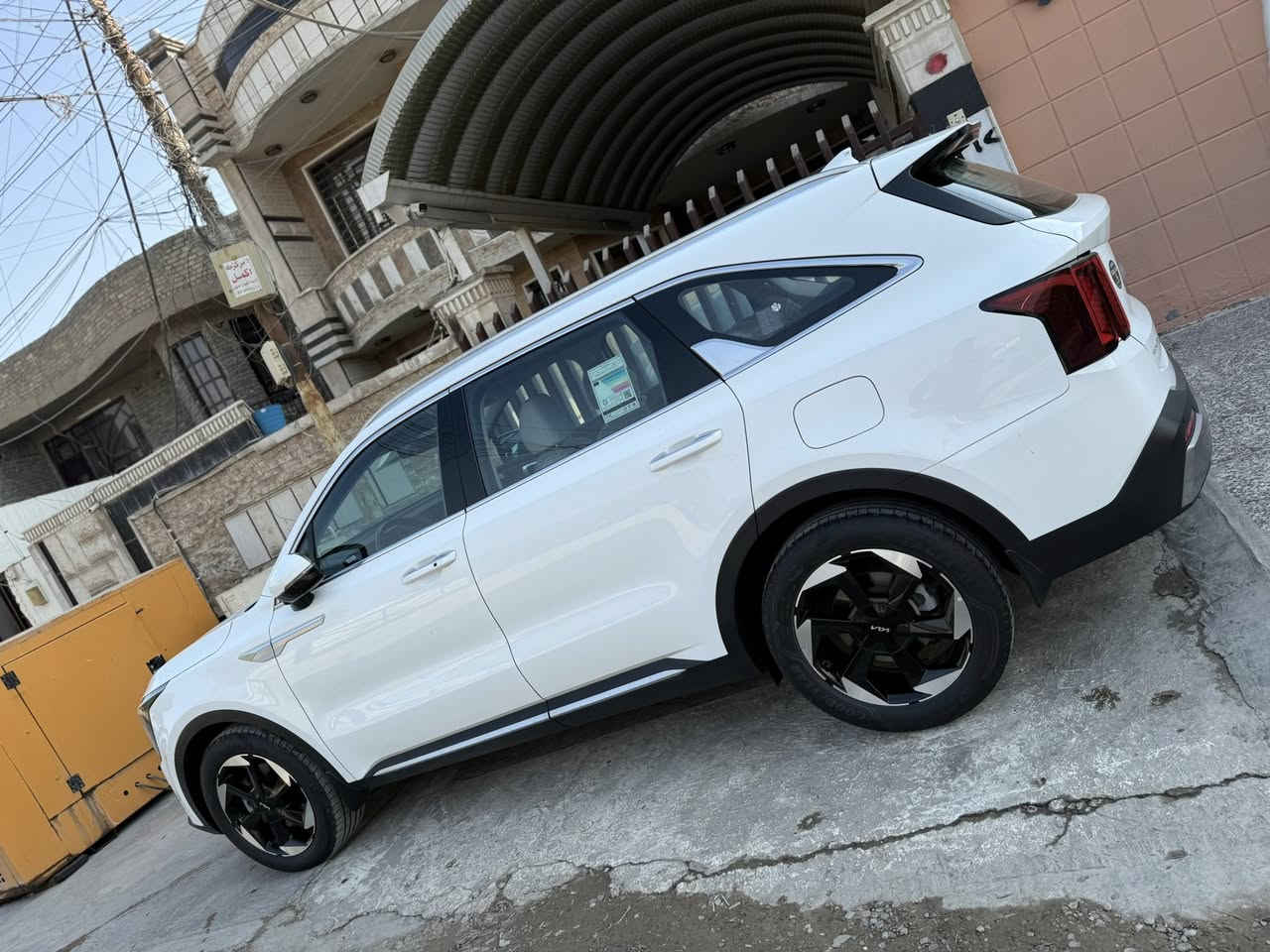 السلام عليكم للبيع سورينتو 2024 خليجي رقم بغداد كفالة عامة مكينة 4 سلندر ماشي 28 الف جديدة سيارة 

بصمة و كشنين كهرباء و صندوق كهرباء و كامرة خلفية و تحكمات استيرن جهيتن مري شفط و حساسات امامية و خلفية 7 راكب وباقي مواصفات المعروفة 

مكان السيارة بغداد 

رقم الهاتف ***********
