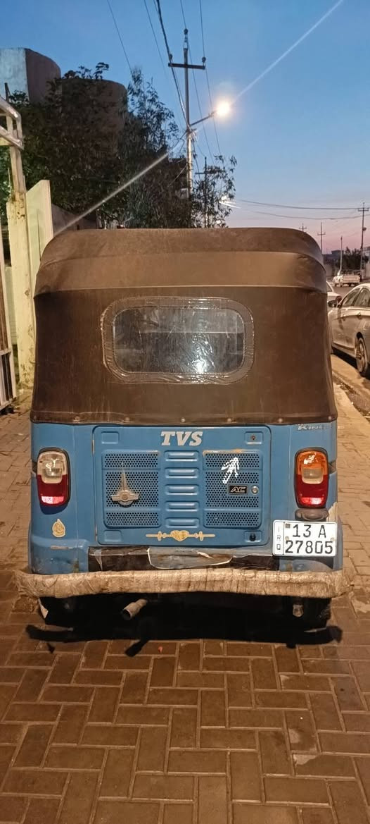 تكتك للبيع موديل 2020مكينه مجفته رقم ميسان الجديد عندي وكاله بيها مكفوله من الضربه السعر 5ملايين وميه للاتصال ***********مكان البصرة القبله
