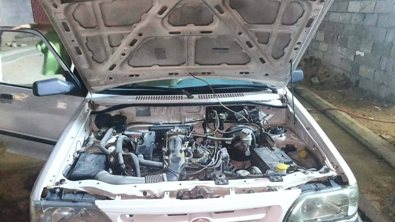 موديل ١٨ مكانه كربلاء بيه باب مبدل وشويه صبغ بالجاملغ رقم انكليزي جاهزه حداديه محرك كير بحاله جيده متواجد عل فيس واتساب ب٣٨ ورقة ***********
