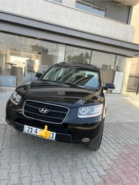 سنتافي 2008 كلين مواصفات فول بس بدون بصمه خليجي سبعه راكب محرك 6 سلندر...