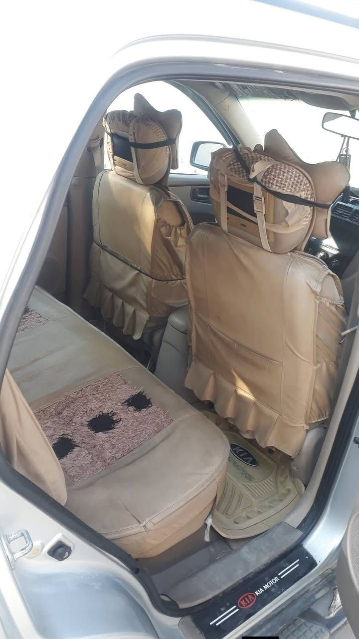 سلام عليكم كيا سبورتج ٢٠٠٩ السيارة حلوة ونضيفة سعر ١٢٠ مكان السيارة بغداد مدينة الصدر قطاع ٢ مقابيل سوق الولى اني مكلف بالنشر للاتصال على رقم صاحب السيارة ***********
