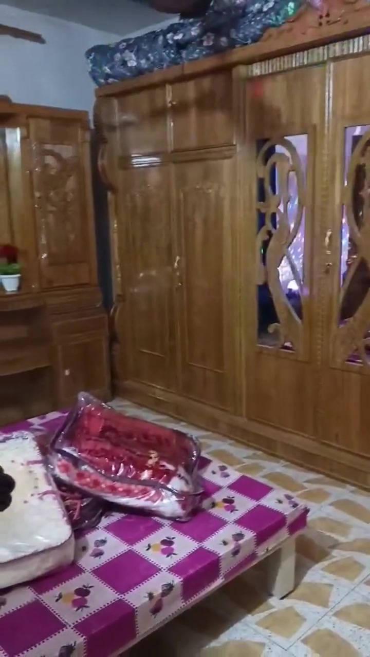 سلام عليكم توجد غرفه اخشاب للبيع جديده بسبب الضروف المكان بابل والسعر مليون و400 للتواصل اتصل
سلام عليكم توجد غرفه اخشاب للبيع جديده بسبب الضروف المكان بابل والسعر مليون و400 للتواصل اتصل

***********  ،  *********** واتساب موجودة
