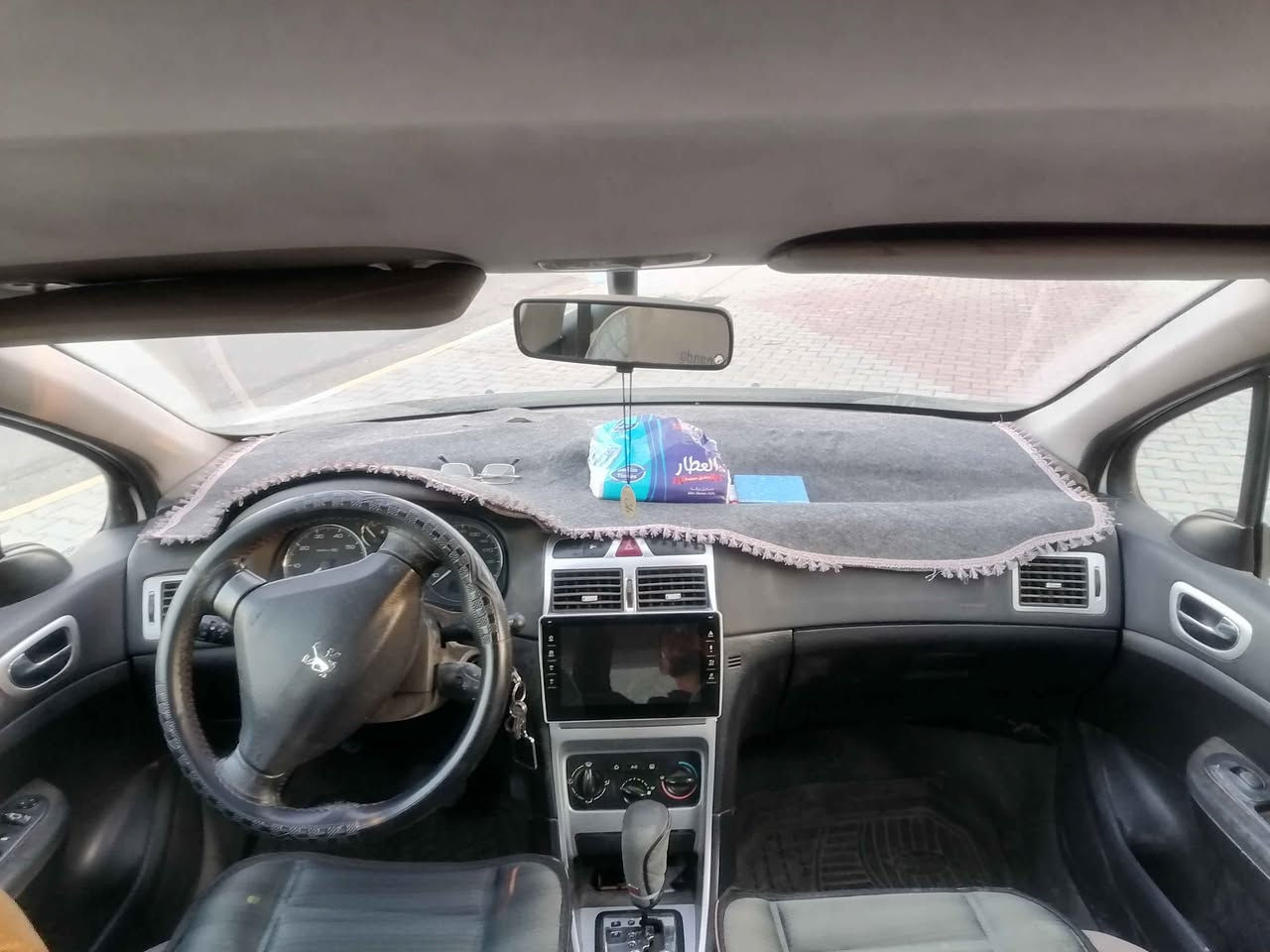 سلام عليكم بيجو ٣٠٦موديل ٢٠٠٦ للبيع بدون راعي اتكفل سرقه وعشاير فقط السياره على وضع شركه كير ومحرك شرط تبريد تدفئه شرط السعر ٣٠ بيها مجال
*********** Singapore
