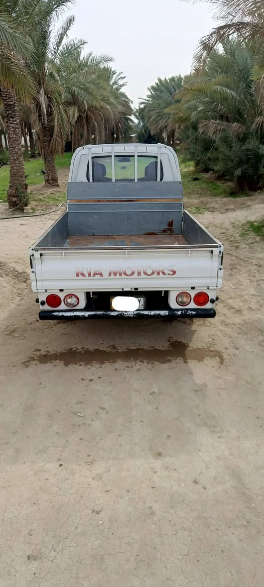 السلام عليكم كيا للبيع موديل 2016سياره كفاله عامه كير محرك تخم تاير حداديه جديده رقم بابل للستفسار على الرقم ***********
