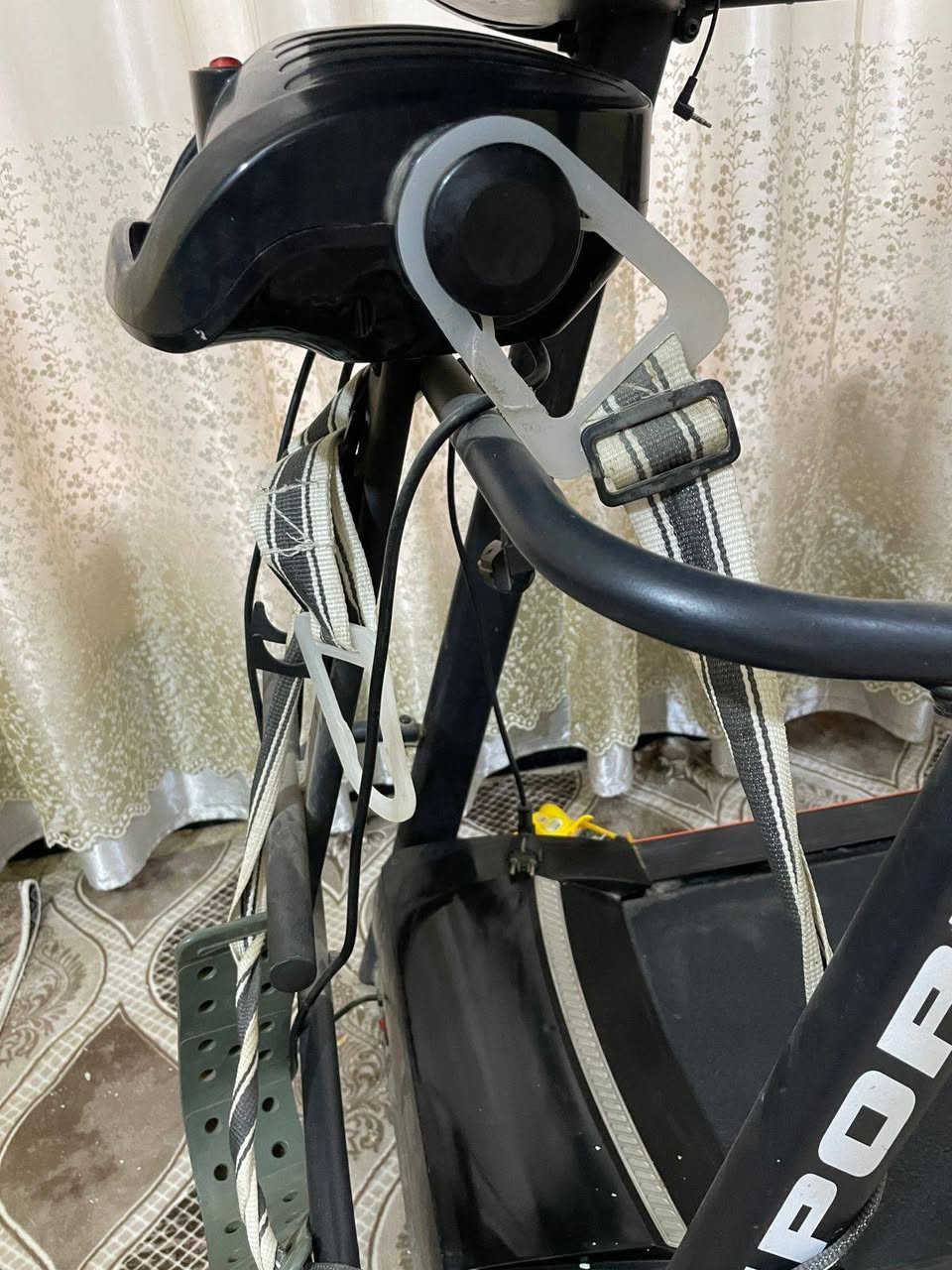 جهاز جري للبيع نضيف فول مواصفاات هو وملحقاته وبسعر مناسب


**إذا كنت صاحب هذا الإعلان وتريد حذفه لأي سبب، رجاءا أرسل رسالة إلى الدعم الفني**