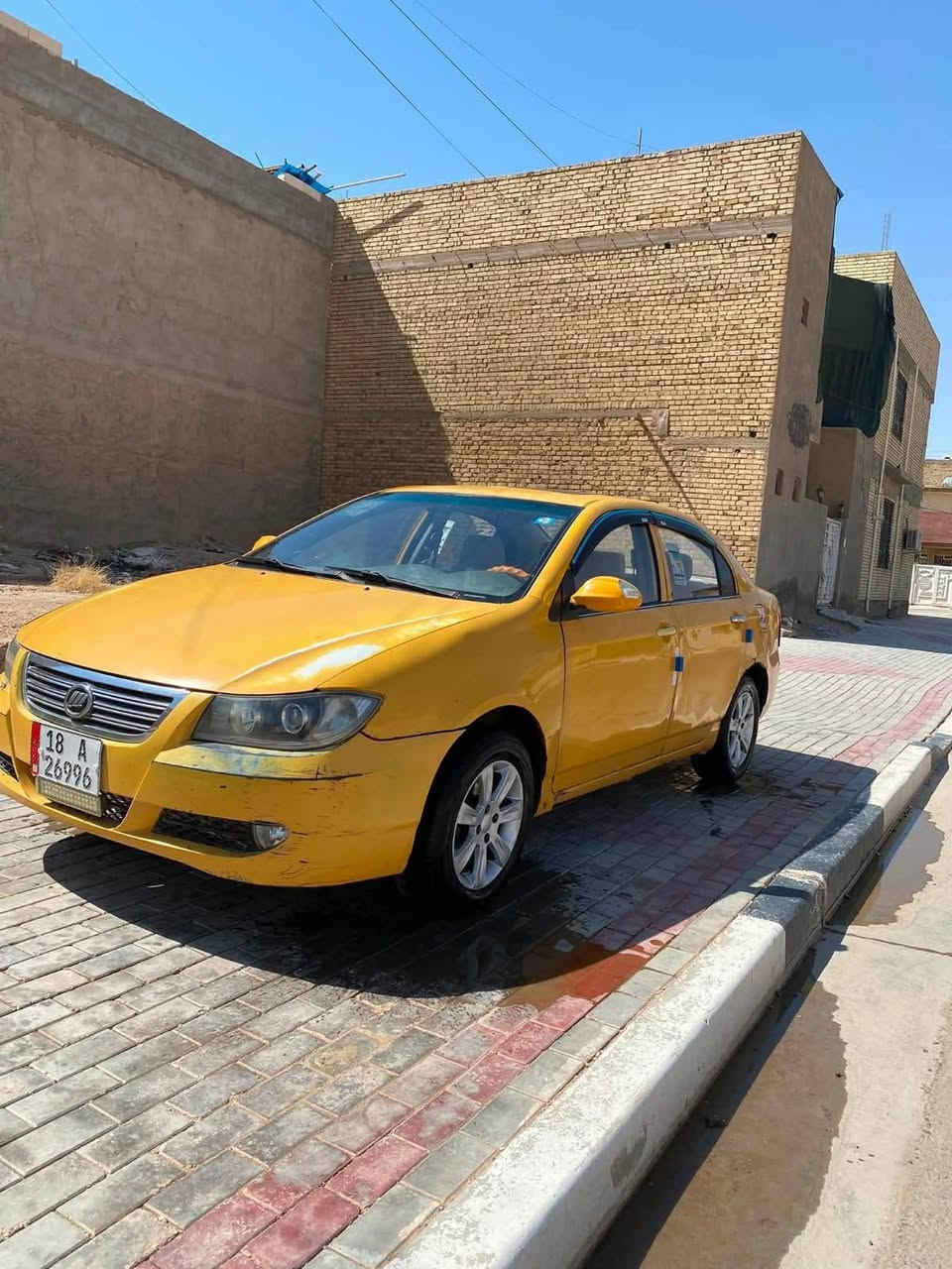 مستعجل علبيع 
 ليفان620 رقم بابل دولي  محرك كورلا كير عادي مصفره وشرط تحويل،، شرط نظافه حداديه جديد كهربائيات شغاله تخم تاير والسعر34ورقه وبيها مجال قليل للشراي عنواني كربلاء *********** سياره مال جنيان الله شاهد
