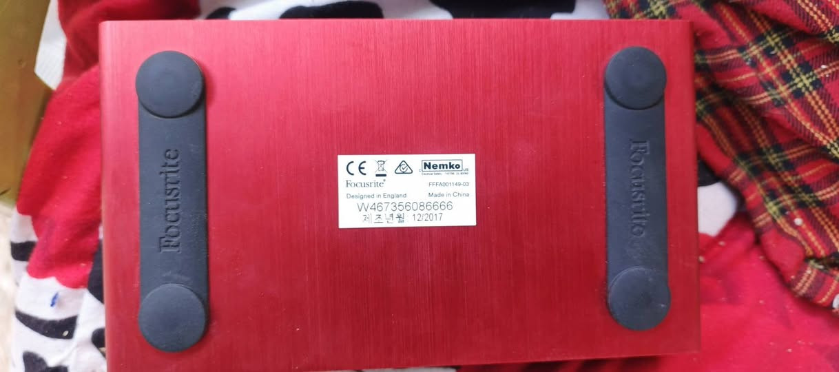 يالله سلام عليكم كارت صوت 🔊مع مايك احترافي مع كارت شاشه ابيع شلع الاستفسار على الرقم *********** ملاحظة تفحص يله تشتري شرد الشغل استخدام شهر يشهد الله عليه
