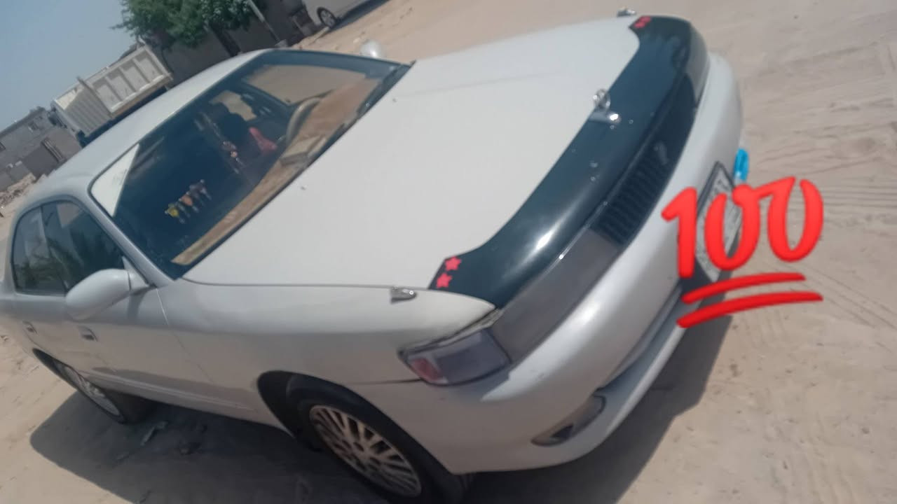السلام عليكم ورحمة الله وبركاته
سيارة شيسزر 93 . ابيض صدفي. 
محرك 2500 تبريد ثلج خير من الله 
حداده تخم تاير لايت ززنون كشنات كهربايه شغاله مكفوله من الكص والنقل الضربه القويه ماسحه خلفيه كهربايياته شغاله ما ملعوب بيه كامره خلفيه. 
السعر 62 بيه مجال قليل . سنويه ما منتهيه لللتاسع. للستفسار النتصال على الرقم 
*********** ما متواجد على الفيسبوك
