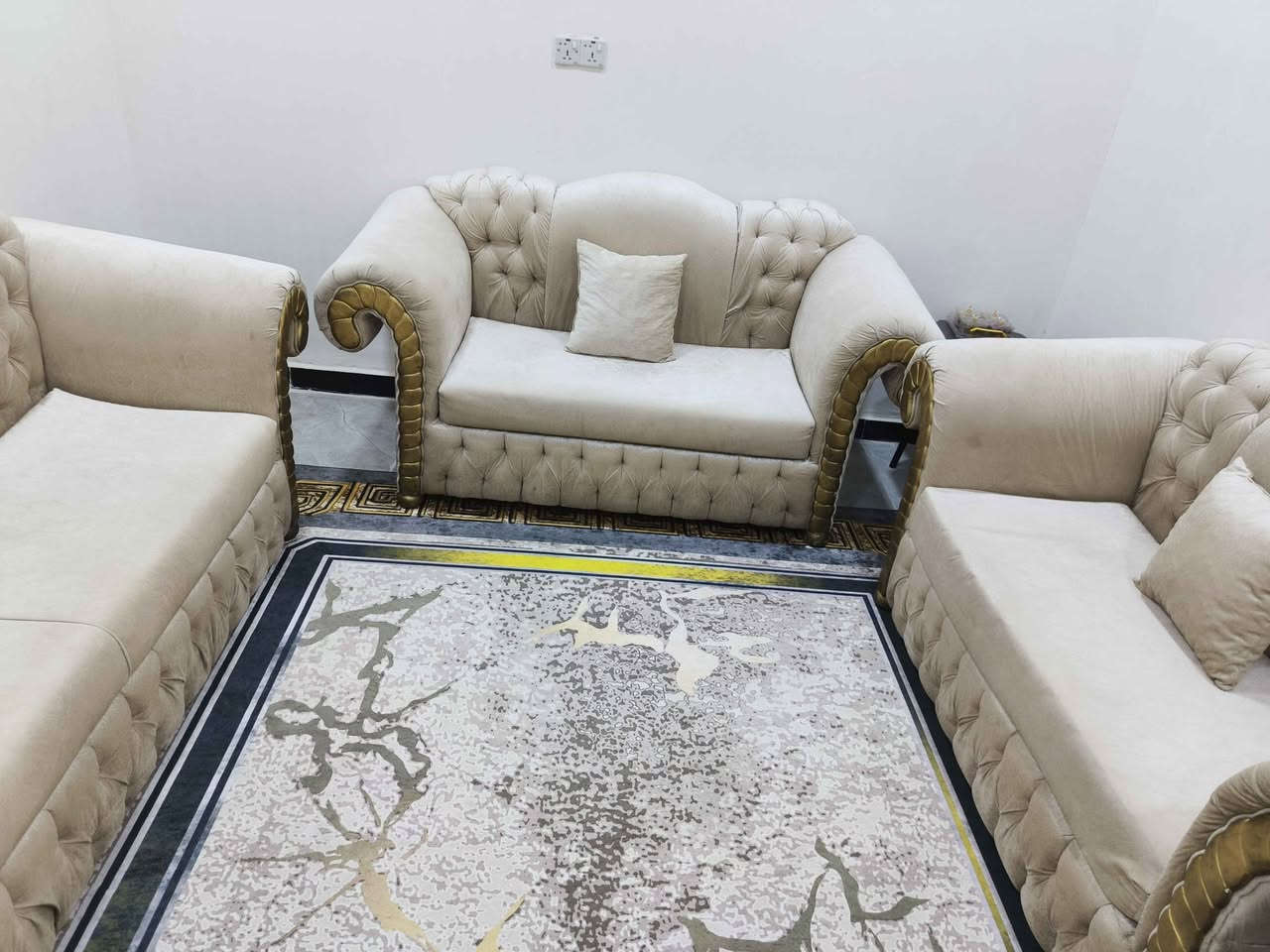 قنفات كويتي ملكي قويات اسفنج ضغط عالي نظيفات كلش 2 ام النفر و2 ام النفرين و 1 ام ال3 نفرات عنواني التنومه كردلان *********** شط العرب, البصرة
