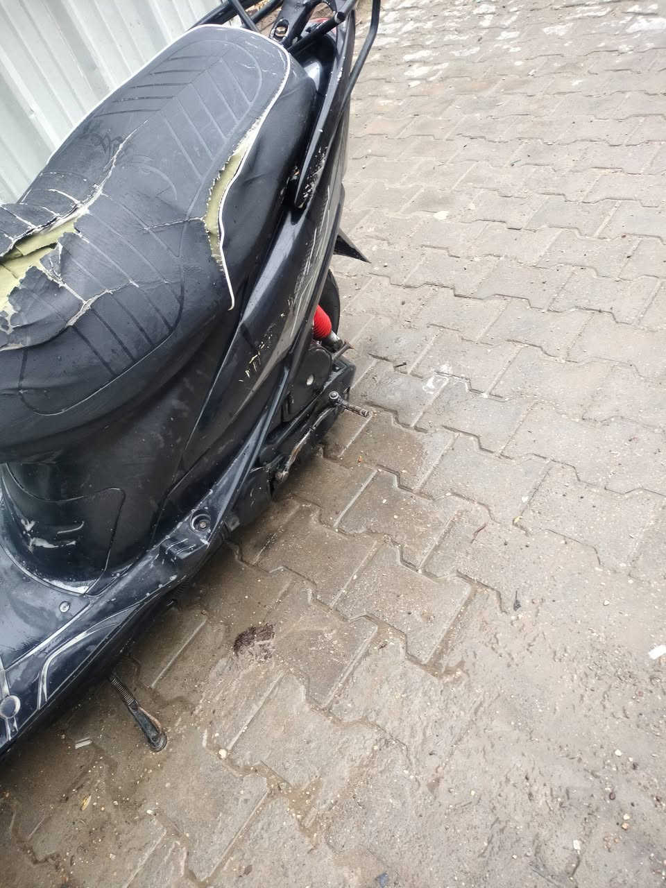 سلام عليكم ماكس عدله 120سلف وهندر بس دكمه مال سلف شكل بيع او مراوس عنوان حريه بغداد كهربائيات شغاله سعر 350بيه صوت بل صالنصه ماعندي مجال أسويه دراجه بلاديه امانت الله كفرات امختمه ***********
