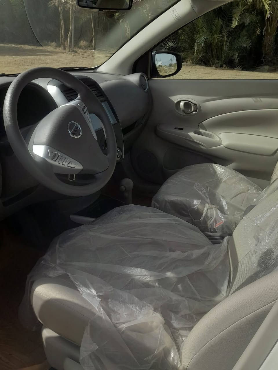 سلام عليكم نيسان صني كفاله عامه  مديل 25 مصري فول تبريد أمامي خلفي جام اوتو ماتيك  شاشه كامره سبير ما نازل ماشيه 5000  ب 130 وبيها مجال مكان ديوانية قضاء مهناويه ***********
