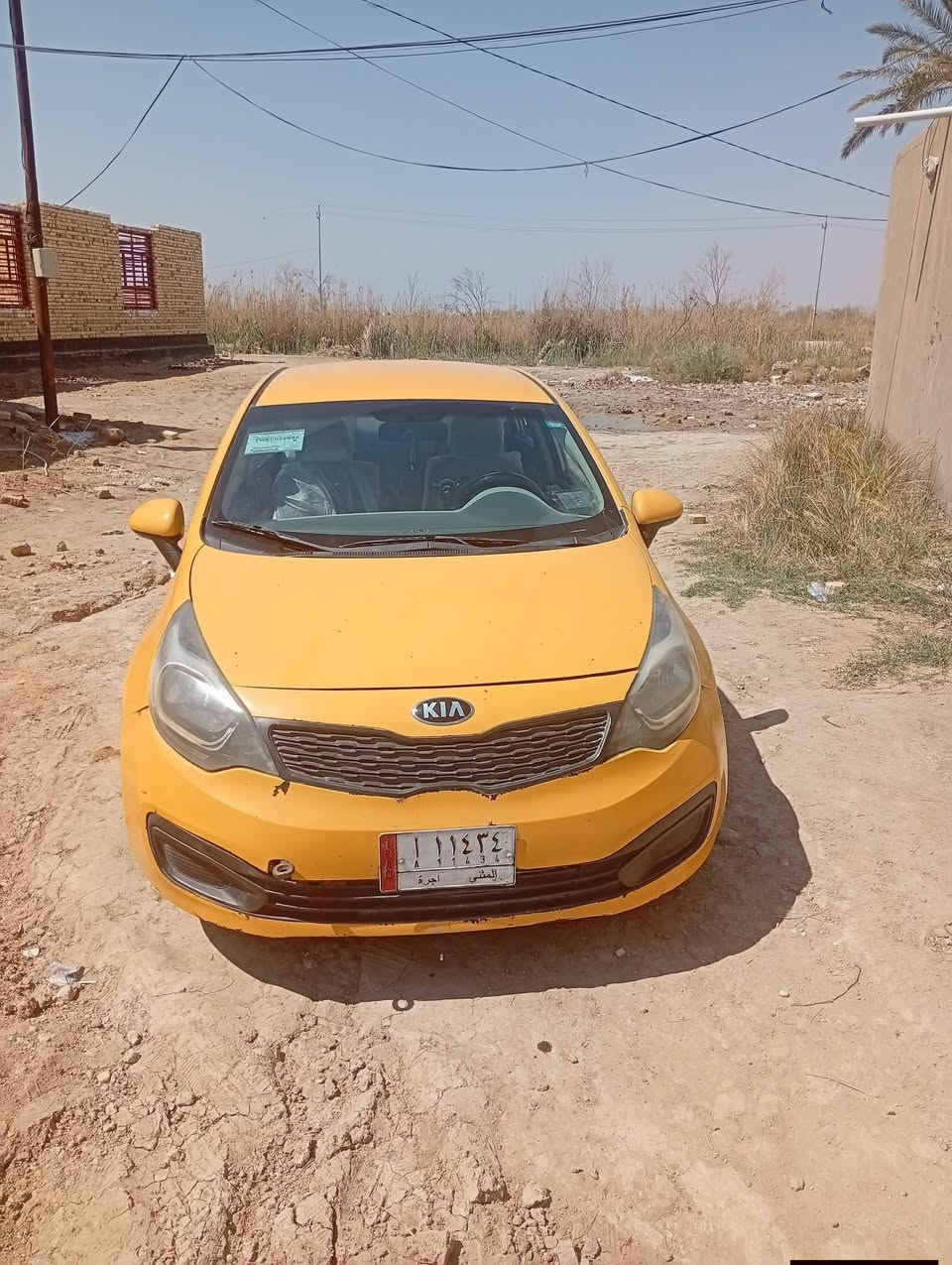 كيه ريو للبيع موديل ١٥  مبدل بيه بنيد وبيه مكنات معجون بسيطه بل جملغ والباب الخلفي سياره مكيه وكير وحداديه خير من الله تبريد شغال السعر ٧٧ وبيه مجال بسيط *********** الدوانيه حي الفرات
