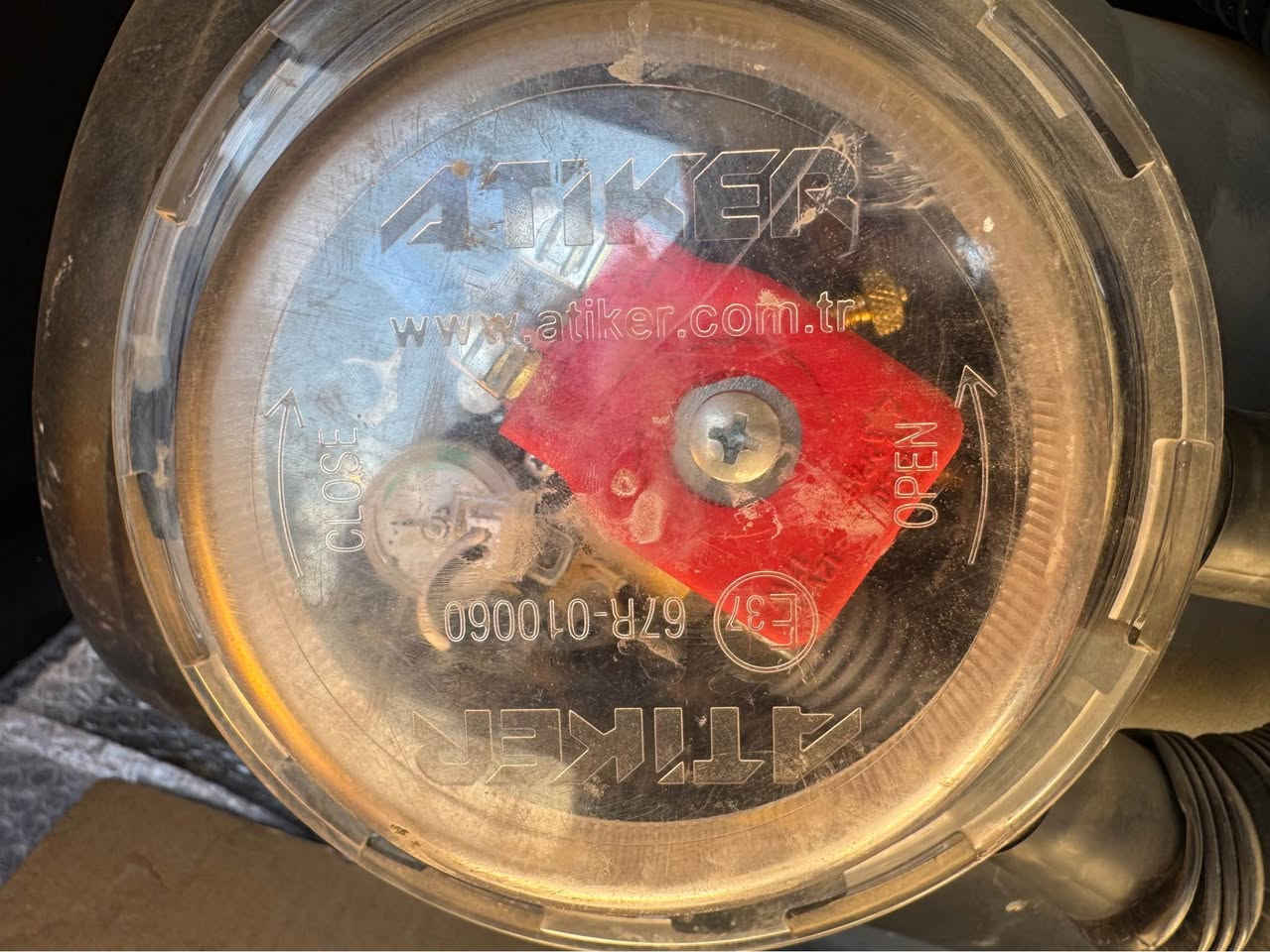 🧭سيستم غاز للبيع اصلي ايطالي يشتغل مابيه اي عيب بيه دفتر غاز موجود هام سعر ٢٥٠بيه مجال كركوك امام قاسم ***********📲***********📲 كركوك, العراق
