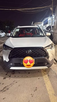 داخل احمر واسود • فتحة قمرية • محرك وكير بكفالة