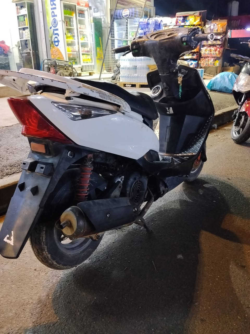 سلام عليكم ماكس ثعلب (سرعه 140) تجفيت جديد اول مره جفتت كور جديد مكينه ناعمه كهربائيات كله شغال سلف هندر اشاير لايتات هورن دراجه خير من الله دينار متصرف عليهه السعر (450) وبيهه مجالل للطيبين مكاني بغداد ثعالبه *********** ❤️
