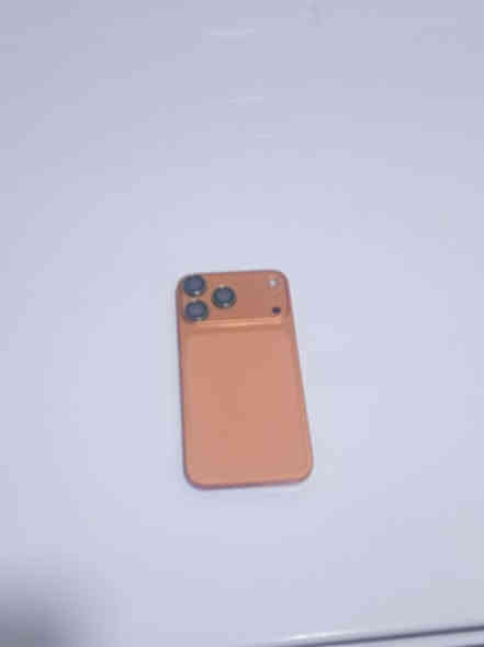 سلام عليكم اكس ار محور ١٧ جهاز كله شغال ما بي اي نقص شاشه اصليه ثلاثه خيارات. بطاريه ١٠٠. جهاز كامل شغال 
سعر ١٨٥. رقمي *********** مكاني موصل حي القاهره
