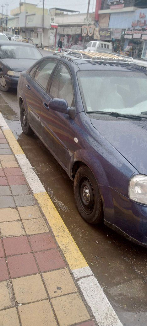 السلام عليكم سياره للبيع اوبترا موديل 4 السياره حلوه وجاهزة من كولشي تبريد شغال صدر كير ومحرك خير من الله الكير عادي رقم بغداد مكاني بغداد السياره مصبوغة عام جماليه فقط امرايان كهرباء الجام كوله اوتوماتيك غرفته حلوه تخم تاير السعر 52وبيه مجال *********** بيه الجاملغ الأمامي الايسر بيه بارد انطخ عندي ورجعته على بارد
