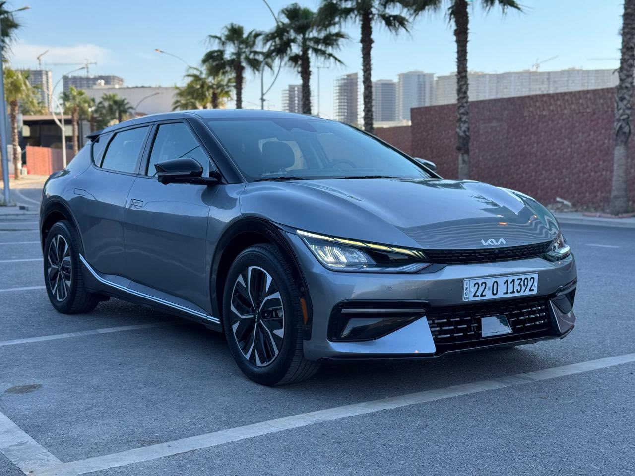 ‎‏Kia ev6 2024
رقم اربيل جديد بأسمي
‎قوة بطارية : 77.4 kwh 
‎تمشي 670km
‎كاميرا 360 
‎مانع تصادم
‎كيبل تايب C و USB
‎تشغيل عن بعد بصمة ذكية
‎كشنات ريكاردو الرياضيه 
‎كشنات جلد و تبريد و هيتر
‎كشنات كهربائي و ميموري
‎كيج اليكتروني شاشة كبيرة
‎‏ ‎5 كاميرات كشف 360 در
‎تحكمات ستيرن ذكي
‎‏‎شاحن وايرلس
‎‏‎لايتات زينون و ليد 
‎بكلايت ليد
‎مرايا شفت و إشارة
‎مرايا رادار اوتو ستوب
‎رادارات 360 
‎قيادات(eco , comfort , sport)
‎‏‎نظام صوتي رائع جدا MERIDIAN 
‎‏‎باب صندوق خلفي كهرباء
‎مشية 6 الف فقط
سعر:٢٢٥٠٠$
مكان سيارة
رقم شاصي 

‏KNDC34LA6R5169116

‎*********** ☎️ زین

‎***********  ☎️ كورك
