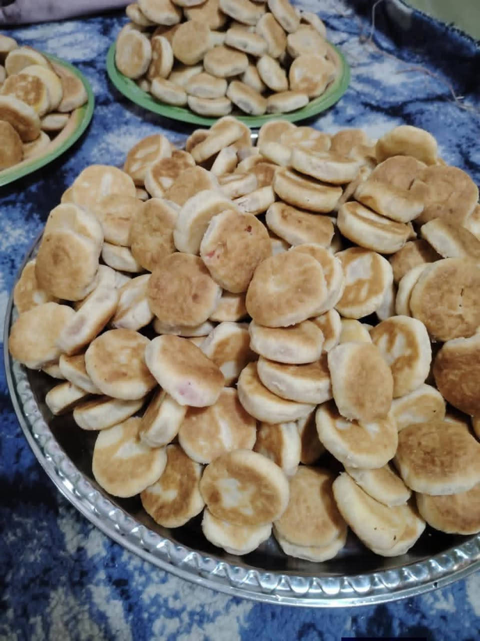 السلام عليكم
متوفره كليجه 
طعم وذوق ونضافه 
الكيلو  ٥ الف تمر وحلقوم  
العنوان المسيب قرب نزلت اولاد مسلم 
متوفر توصيل ***********
