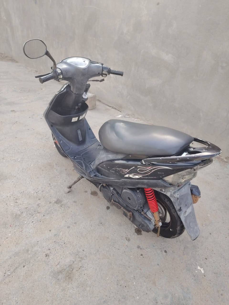 ماكس عدله كفرات أبلاديه كلهه ختم واحد محرك مفتوح كهربائيات كلهه شقاله السعر 550 مكالني البصره أبي الخصيب ***********
